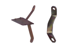 發(fā)電機調節(jié)支架